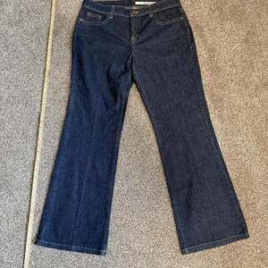 DKNY Jeans Women Dark Wash Flare Denim Jeans Size 14